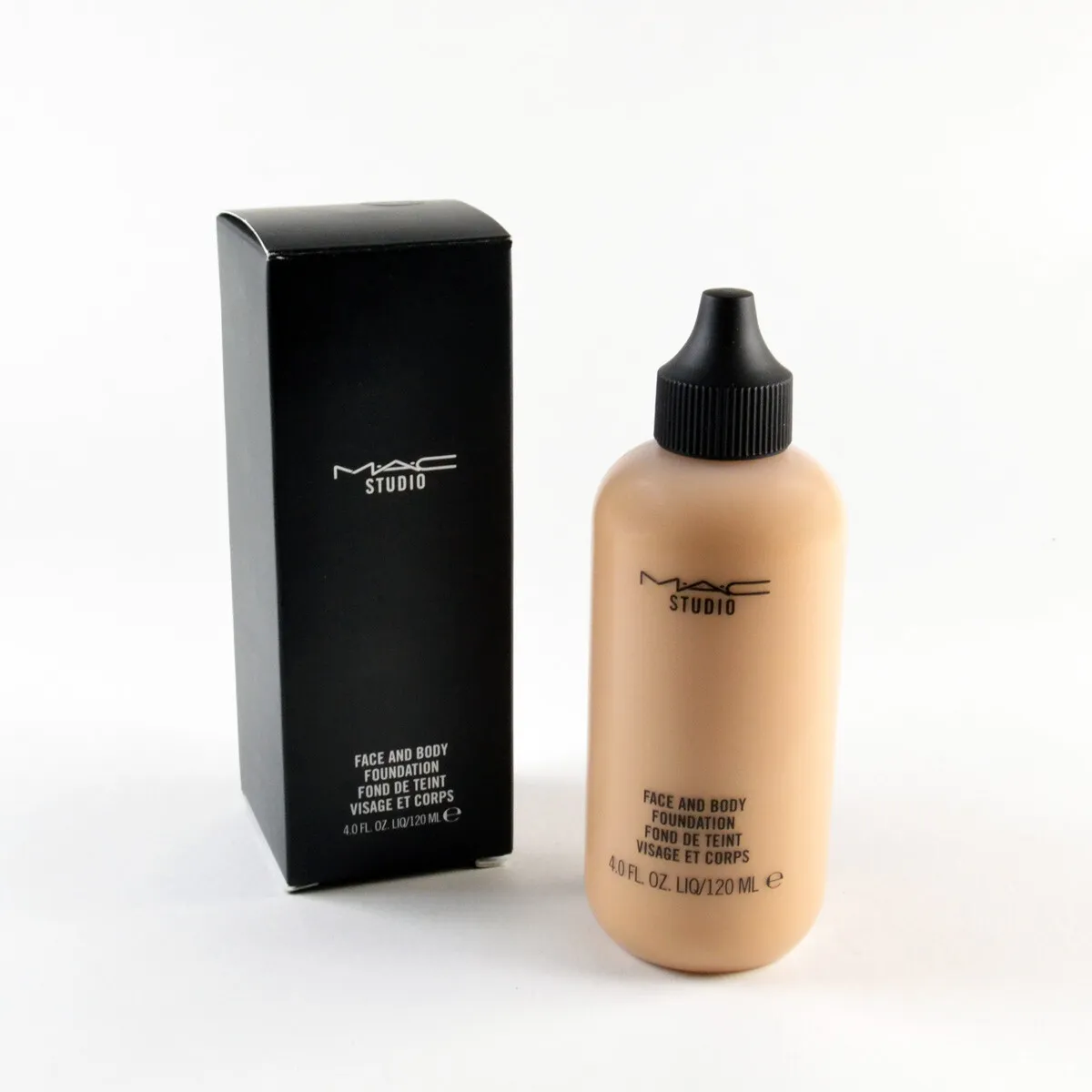 MAC Face and Body Foundation C4